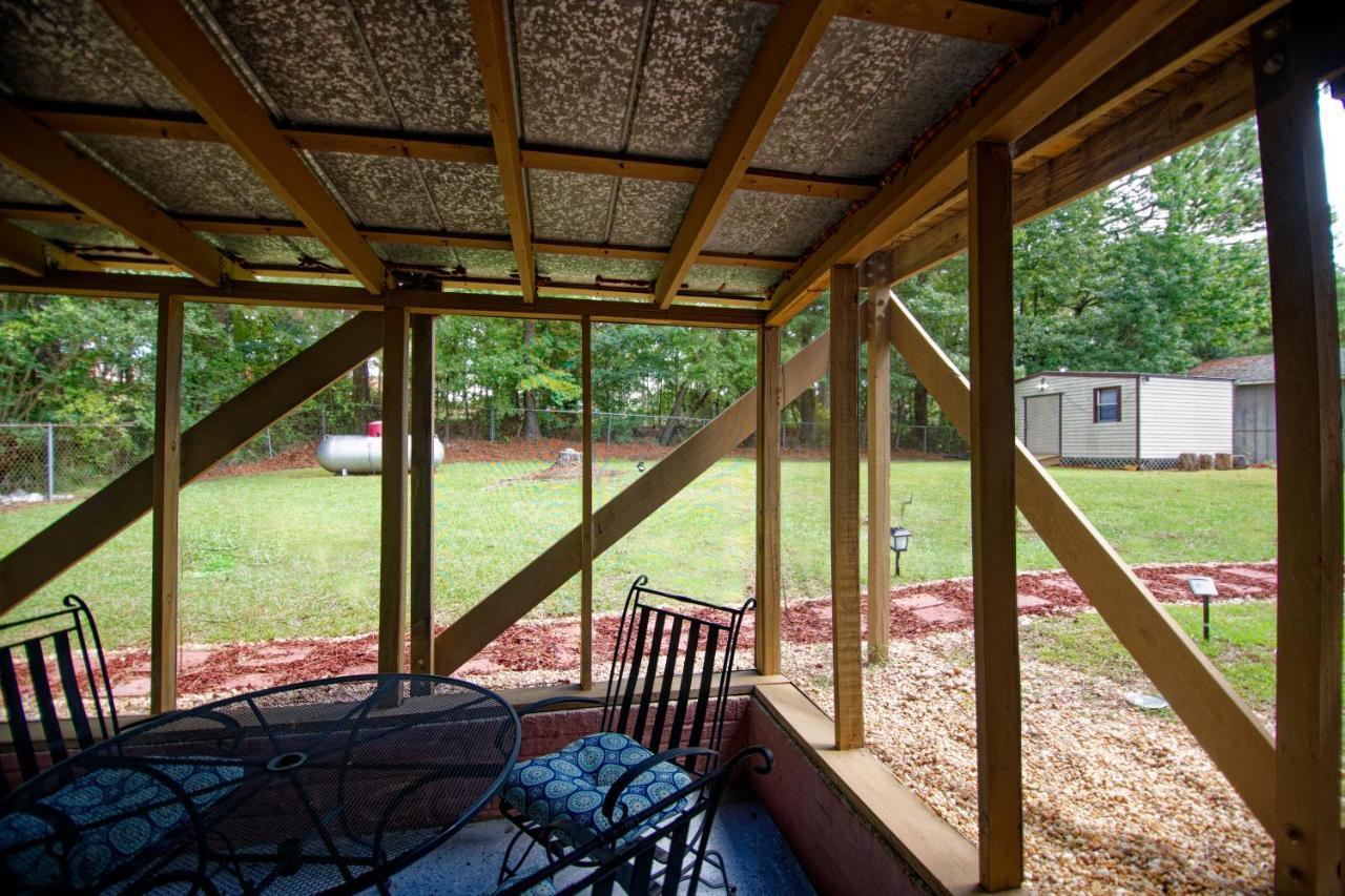 Pine Forest Zen Cottage - 10 Min To Fort Bragg Fayetteville Esterno foto