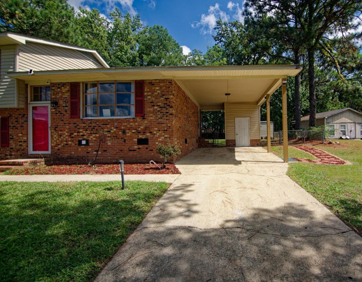 Pine Forest Zen Cottage - 10 Min To Fort Bragg Fayetteville Esterno foto
